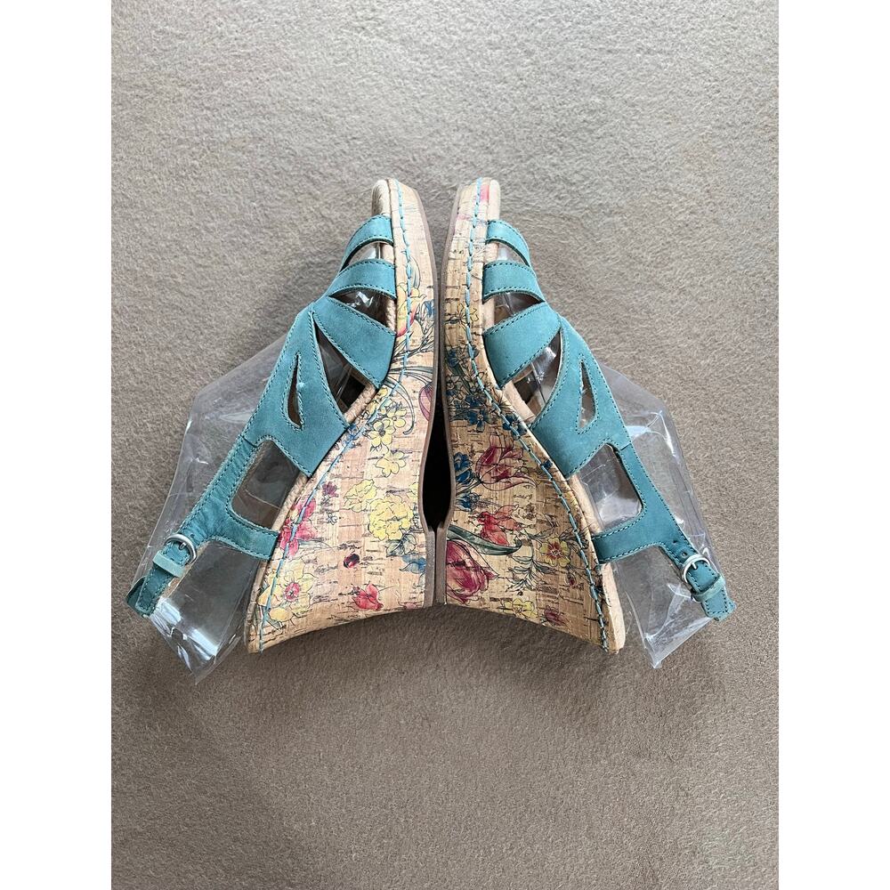 BOC Born Concepts Teal Leather Strappy Cork Wedge Floral Sandals Size 9 - Picture 4 of 10